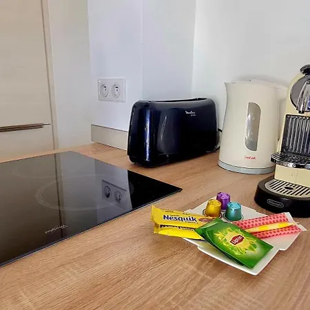 Aria Serena - Sejour Vue En Centre-ville - Classe 4 Etoiles *